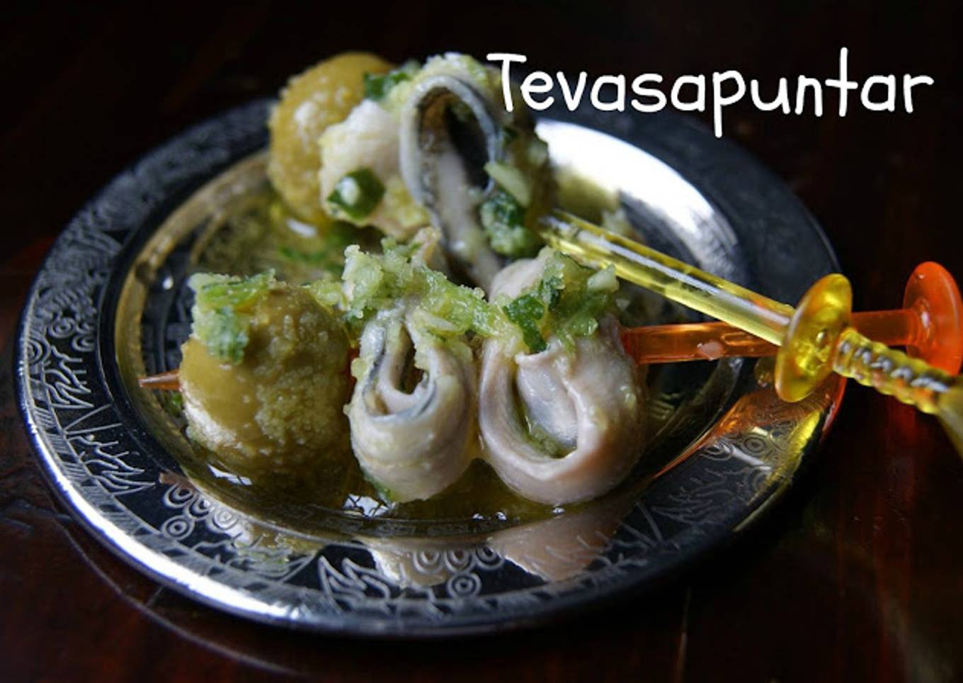 Boquerones en vinagre, anchoas marinadas