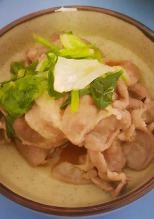 รูปของ หมูสไลด์ผัดผักกาดแก้วซอสเทอริยากิ