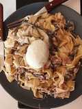 Papardelles y spaguettis negros