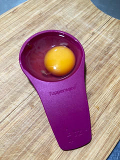 Una foto de Huevos estrellados 🍳 ahogados en salsa de jitomate 🥫