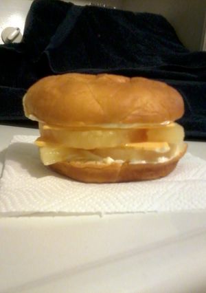 A picture of Donna's Pineapple Sandwich.