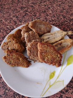 Una foto de Tortillitas de mejillones en escabeche