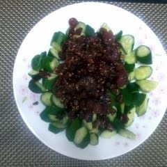 A picture of Chinese Smoked Sausage With Garlic.