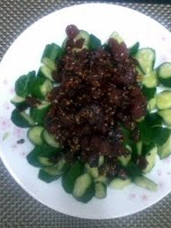 A picture of Chinese Smoked Sausage With Garlic.