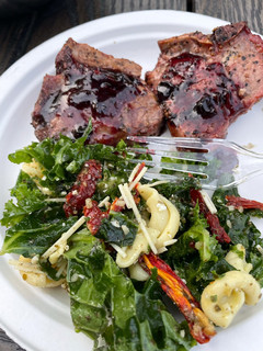 A picture of Mint jelly sauce.