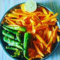 A picture of Raw haldi salad.