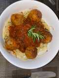 Meatballs with Rosemary and Tom Sauce