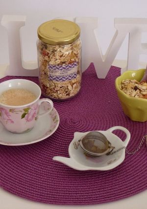 Une photo de Muesli maison Avoine/fruits exotiques/Noix et Coco