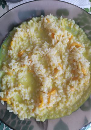 Una foto de Arroz konjac al curry