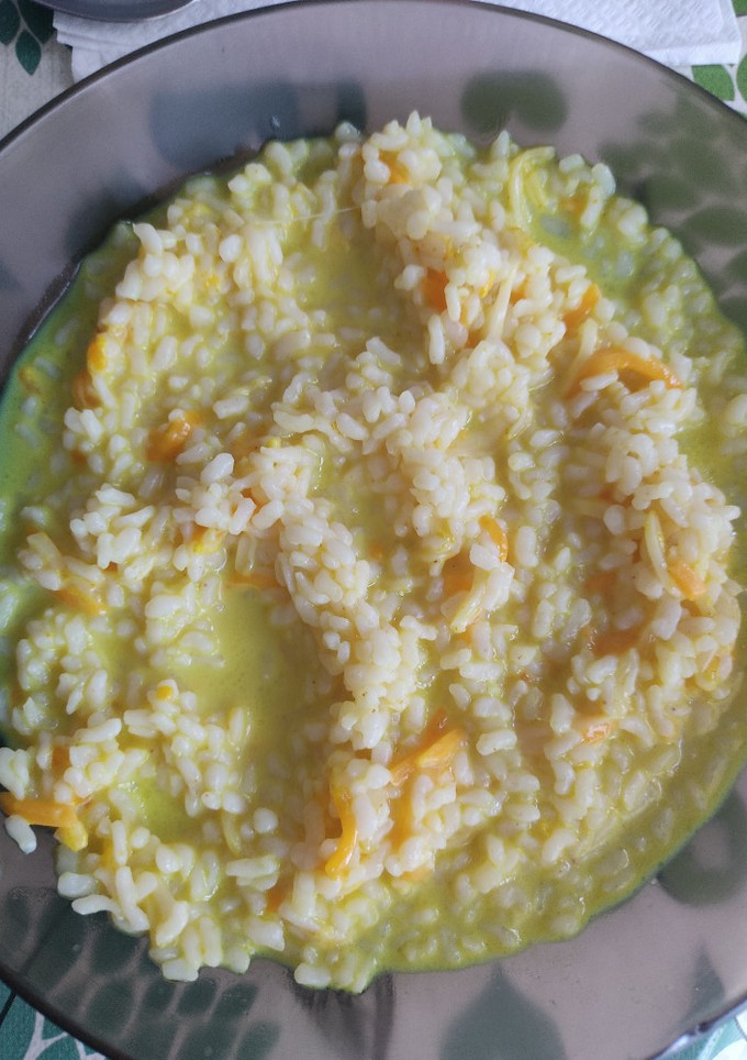 Una foto de Arroz konjac al curry