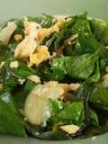 ใบเหลียงผัดไข่