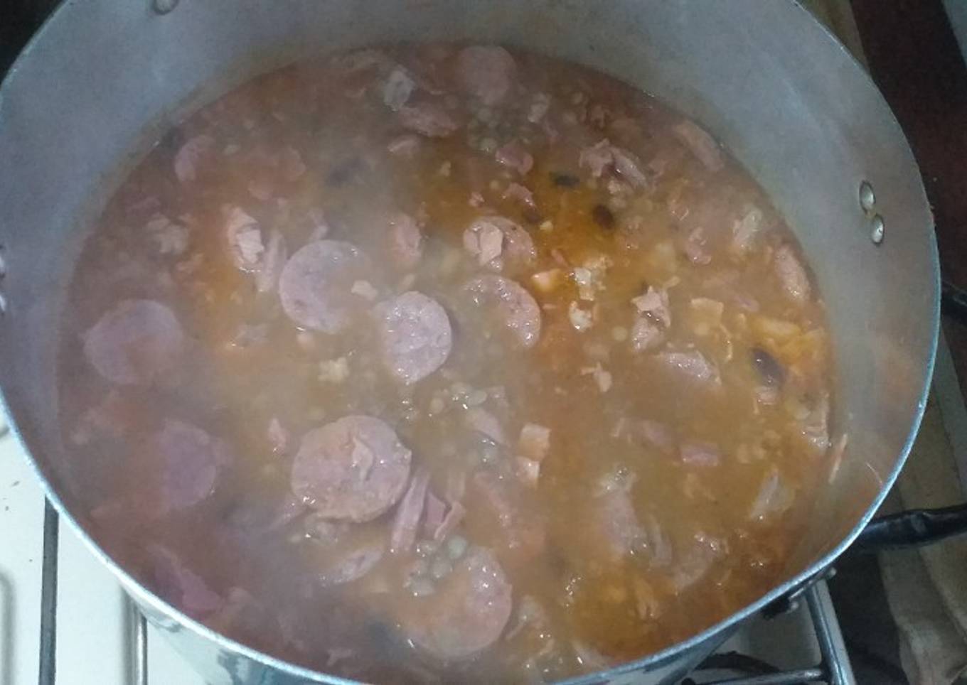 Guiso de lentejas &algo más