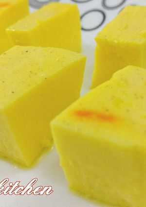A picture of Steamed Milk Cake.