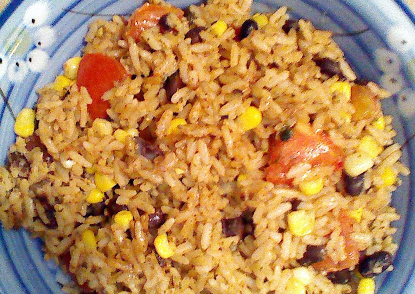 Everything-but-the-kitchen-sink Rice