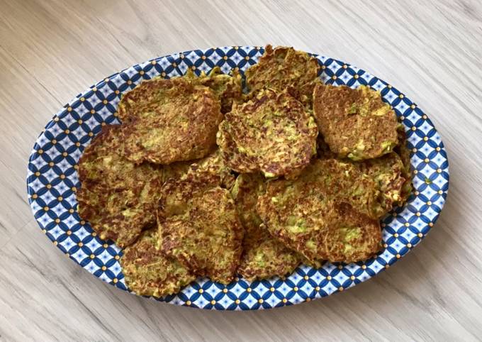 Mücver (Zucchini Pancakes)