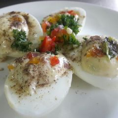 A picture of Oeuf benedict.