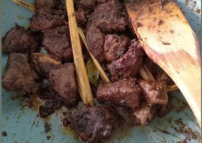 Rendang sapi instan indofood