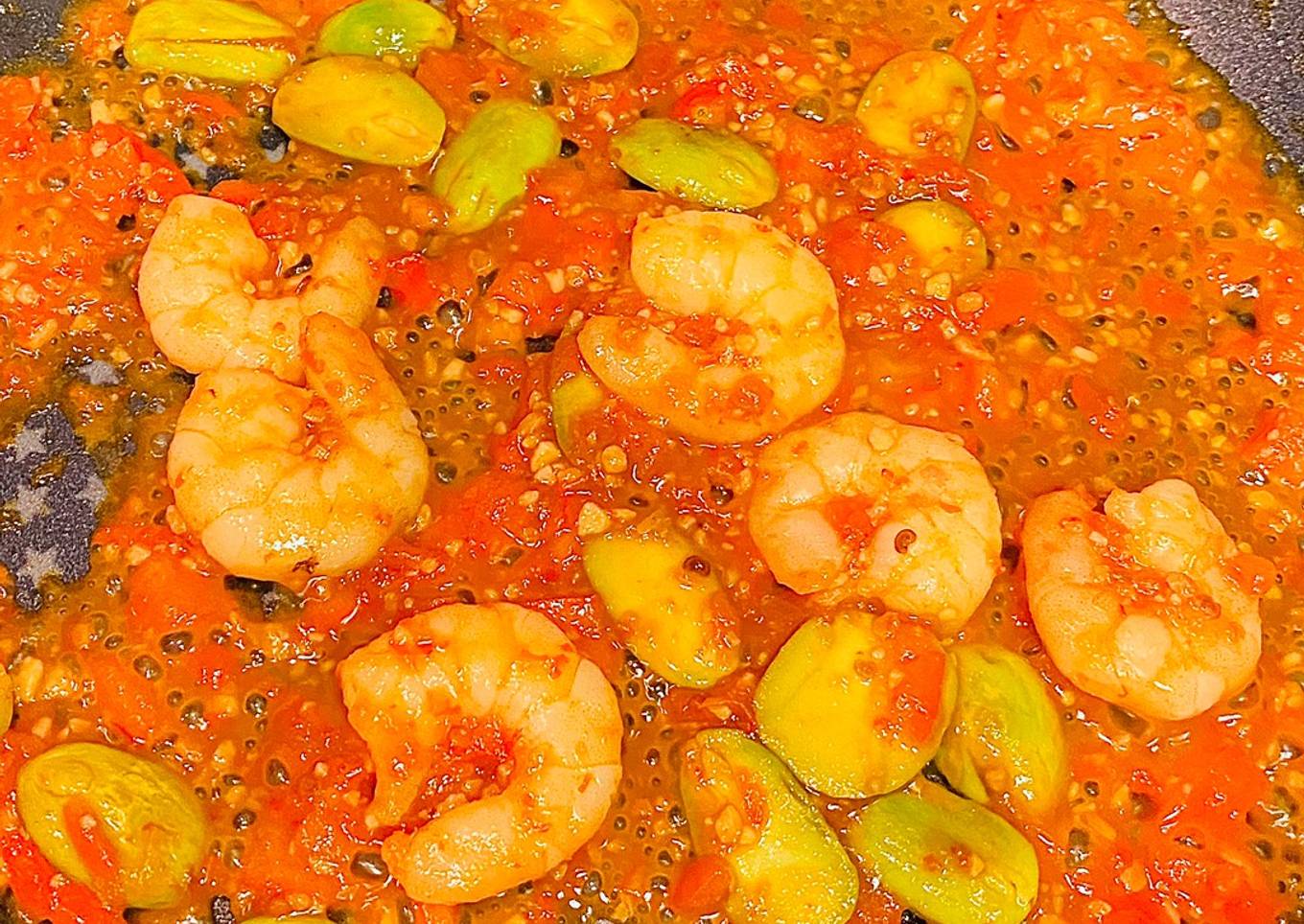 Sambal prawn petai