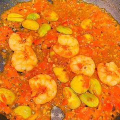 A picture of Sambal prawn petai.