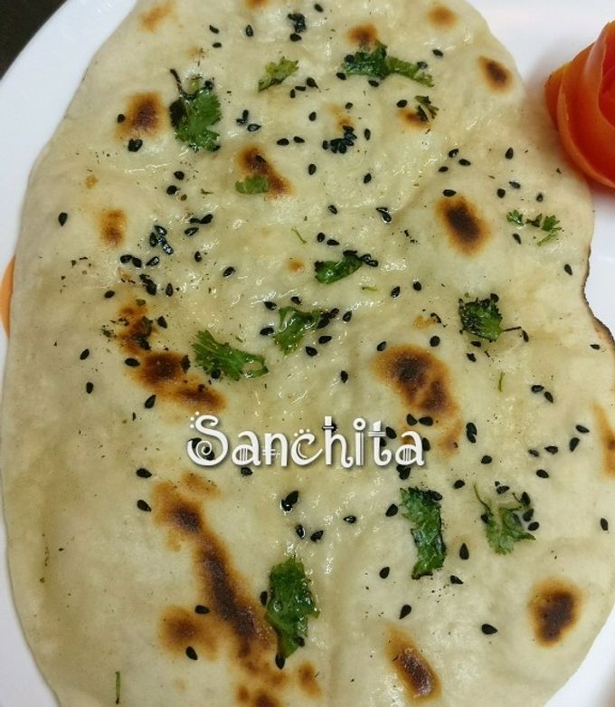 A picture of Tawa Butter Naan without Yeast.