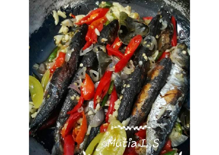 Langkah mengolah Tumis cabe ikan pindang, Lezat Sekali