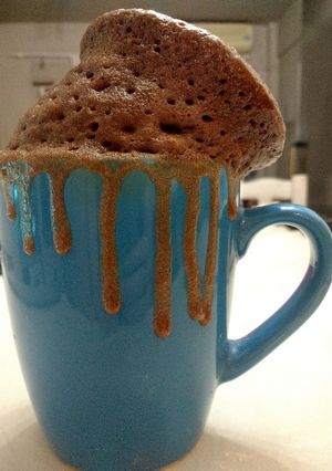 Una foto de Mug cake con chips