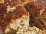 Una foto de budín de banana con harina comun