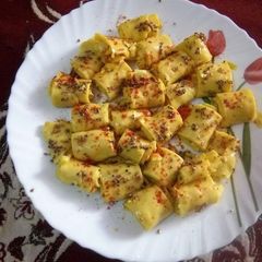 Khandvi A picture of Khandvi.