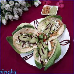 A picture of Gram Flour Tortilla with spinach PESTO Sauce.