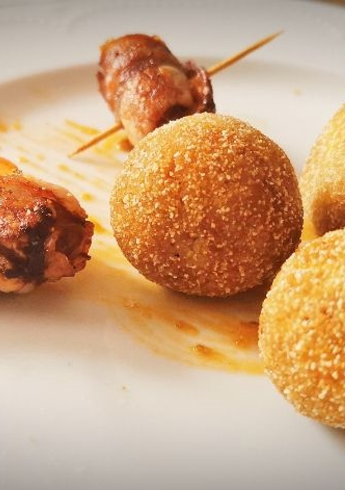 Una foto de Croquetas de "Delicias de Elche"