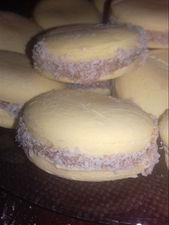 Una foto de Alfajores de maicena
