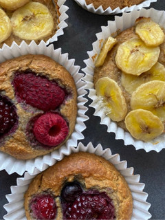 Una foto de Magdalenas de avena y fruta 🧁