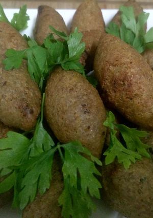 A picture of Fried Kibbeh.