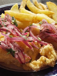 Una foto de Chicharrón de Pescado (Merluza Austral)