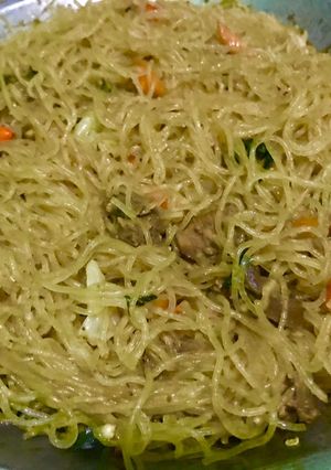 Foto resep Bihun jagung goreng toping ayam teriyaki super pedaz