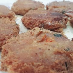 A picture of Shami kabab.