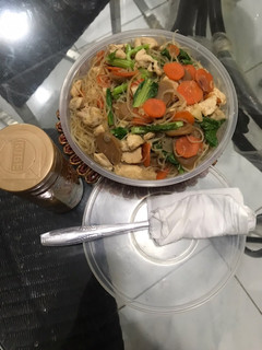 Foto resep Bihun Ayam Goreng | Kreasi Bihun | Bihun Sosis | Bekal Sederhana