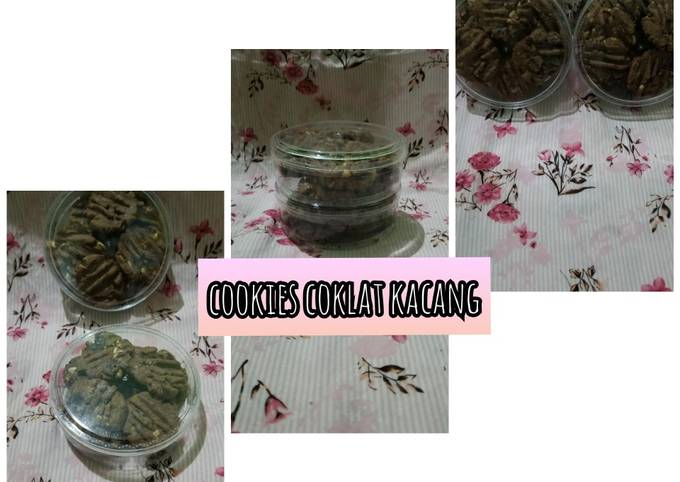 65. Cookies coklat kacang