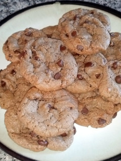 A picture of Gluten-Free Chocolate Chip Cookies.