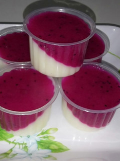Foto resep Pudding susu buah naga