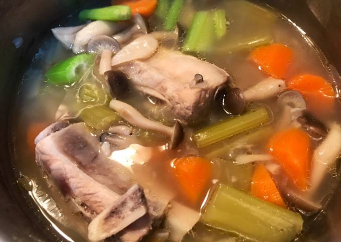 Chicken Celery Soup Recipe By Homecook Cookpad