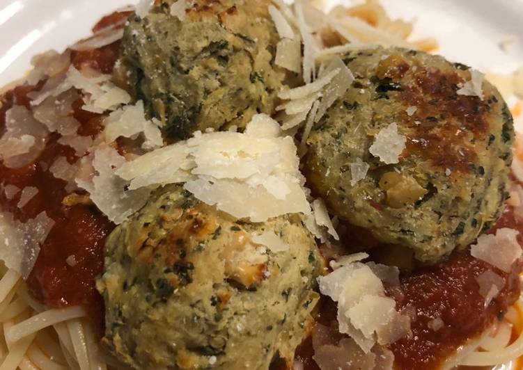 Eggplant meatballs with marinara Eggplant meatballs with marinara