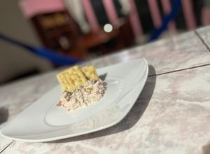 Una foto de Ensalada de atún a la G