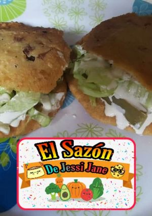 Una foto de Gorditas de chicharrón prensado