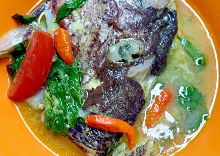 Bagaimana memasak Soup Kakap Merah Kemangi Lezat