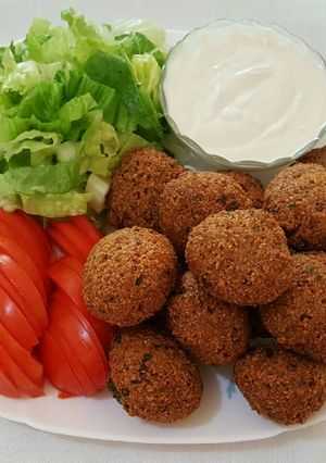 صورة لوصفة فلافل طعم ولا أررروع 😋😋😋