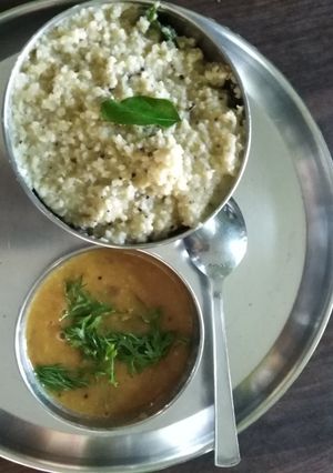 A picture of Venpongal with Kuthiraivali millet.