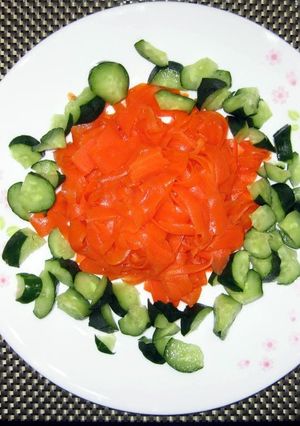 A picture of Sweet Carrot Ribbon Salad.