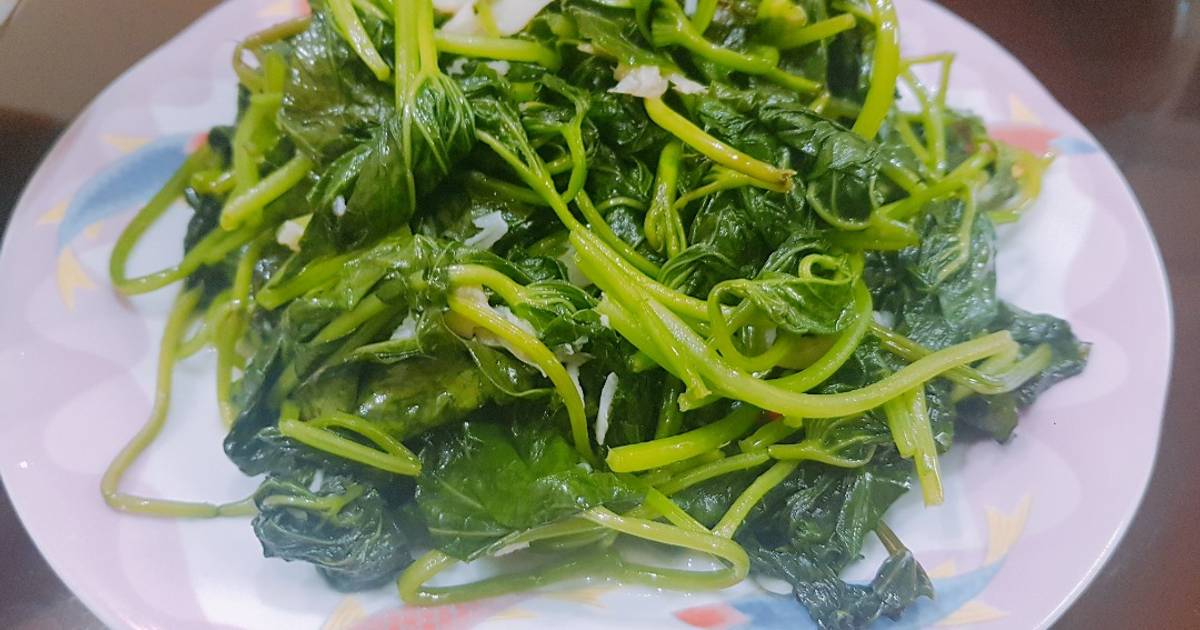 Cách Làm Món Ngọn rau lang xào tỏi của Bếp của Quỳnh - Cookpad