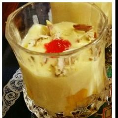 A picture of Oatmeal MangoSrikhand.